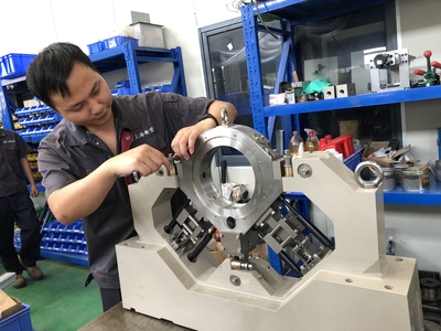 中國(guó)船舶重工集團(tuán) 高速動(dòng)平衡機(jī)定制案例解析